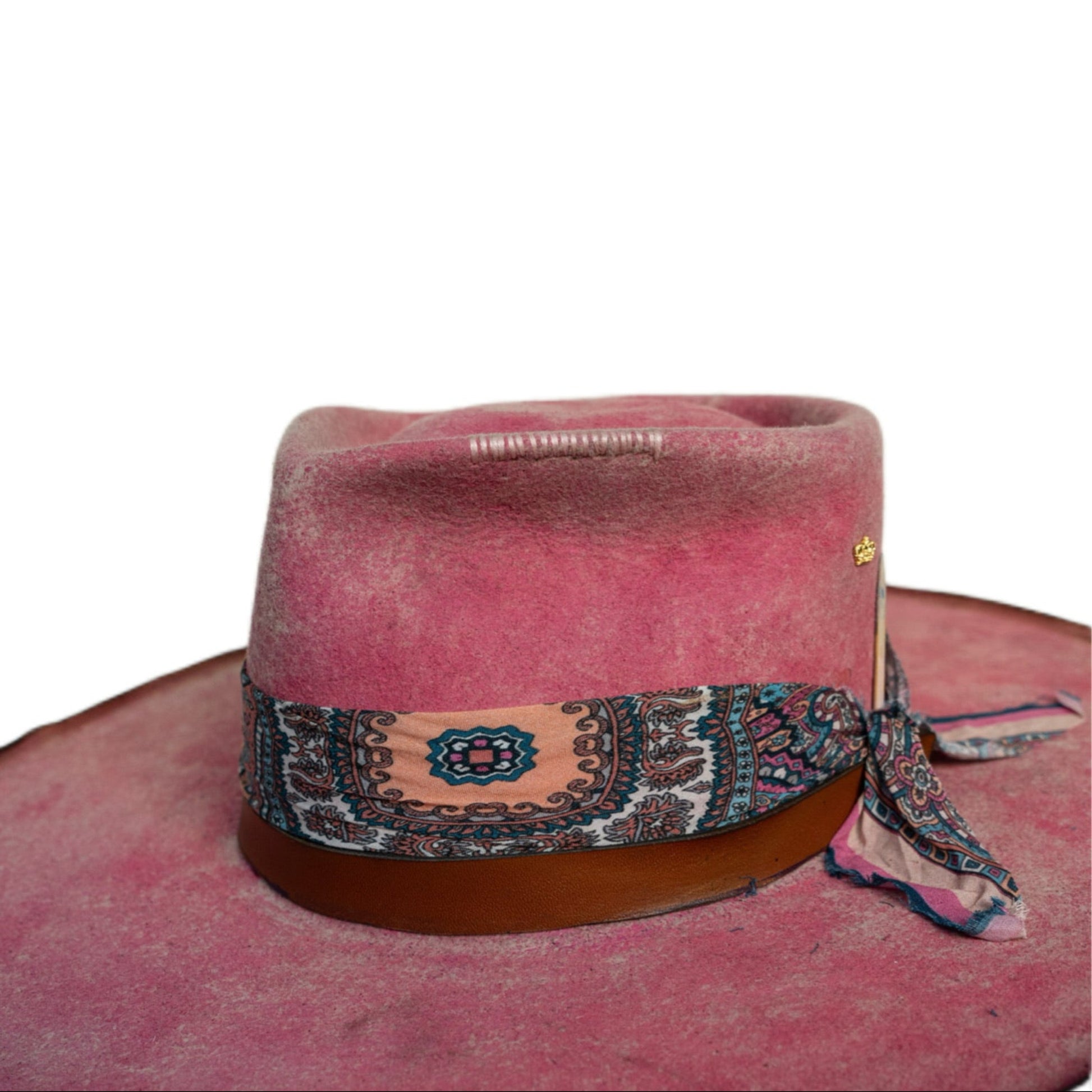 Rosie pink wide brim rabbit fur felt hat styled with neutral layers, ribbon and leather band
